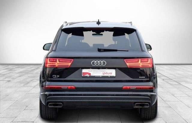 Audi Q7 3.0 TDI quattro S-LINE MATRIX PANO AHK VIRTUA