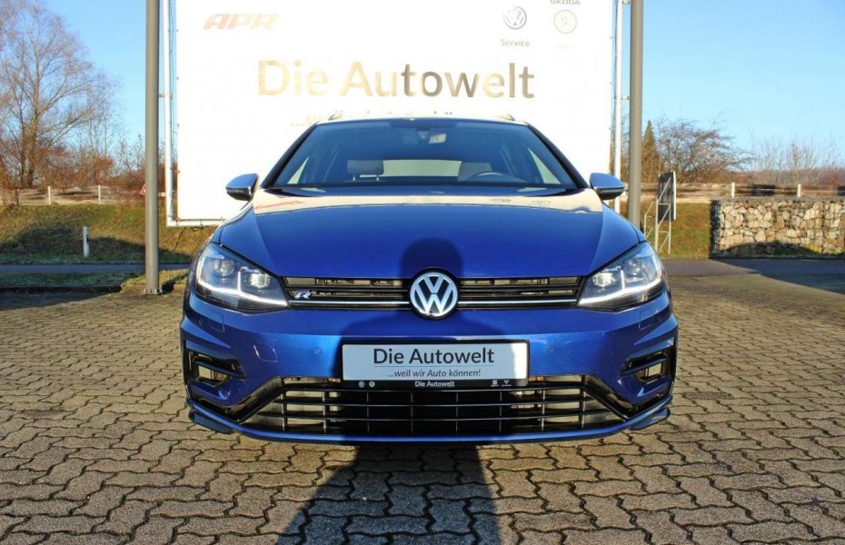 Volkswagen Golf VII Variant R 4Motion 2.0 TSI DSG LED PDC