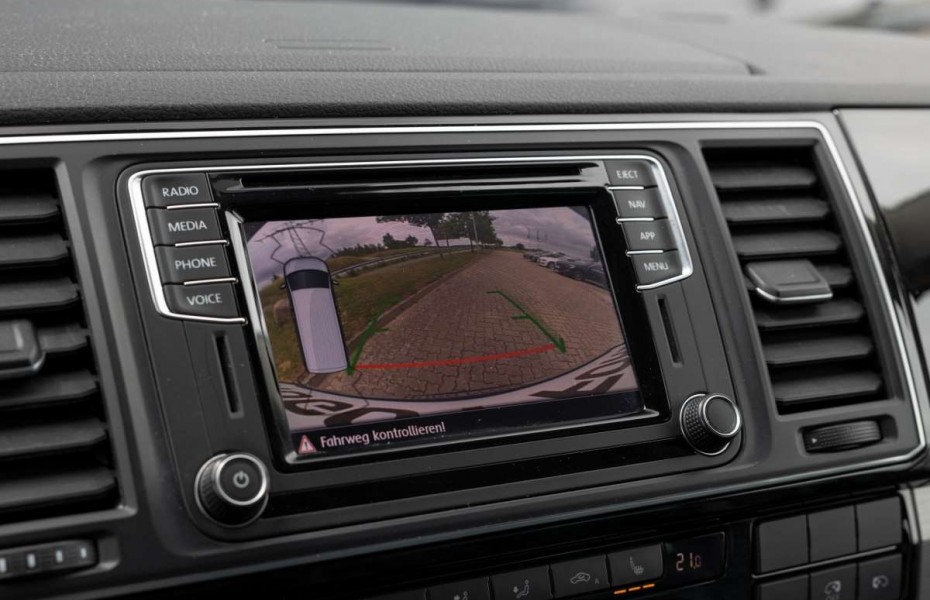 Volkswagen Multivan Generation Six DSG Navi LED