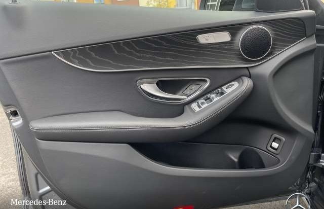 Mercedes-Benz Třídy C d T 4M Avantgarde COMAND LED Kamera EDW PTS