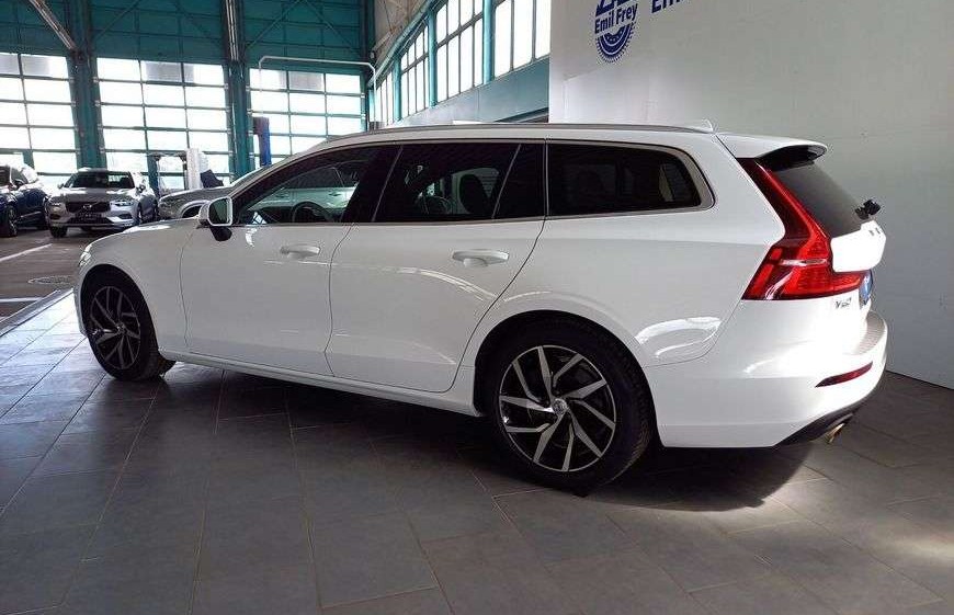 Volvo V60 T6 AWD Geartronic Navi LED Rückfahrkamera