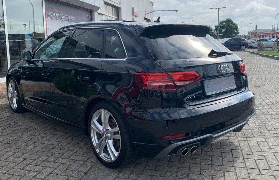 Audi A3 35 TFSI Sportback sport  S-LINE NAVI PANO