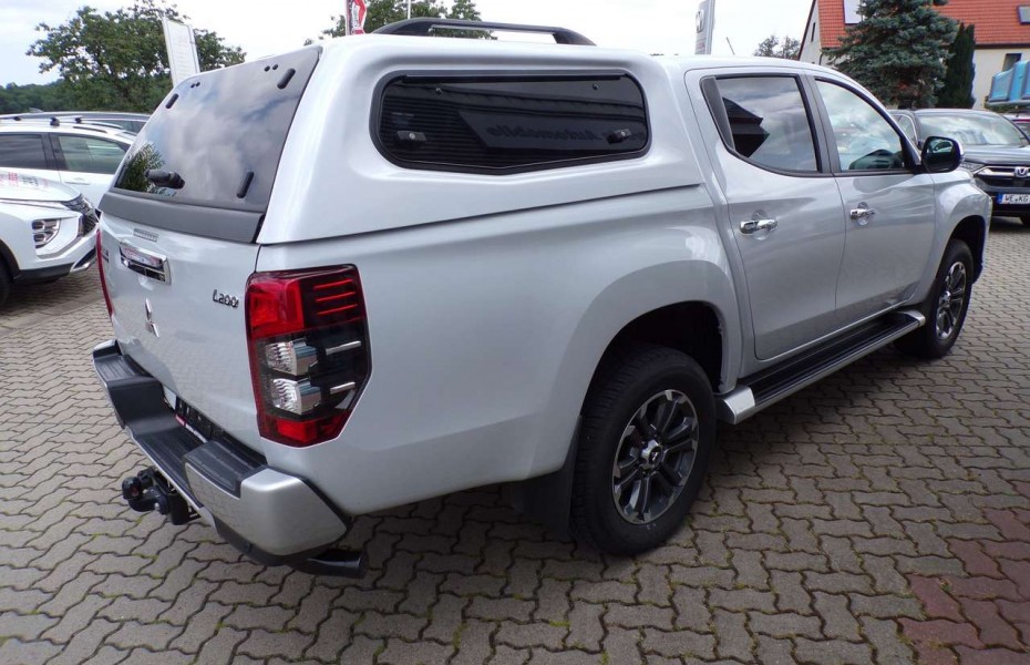 Mitsubishi L200 Spirit 4x4 HardTop Kam Taž LED Navi Apple