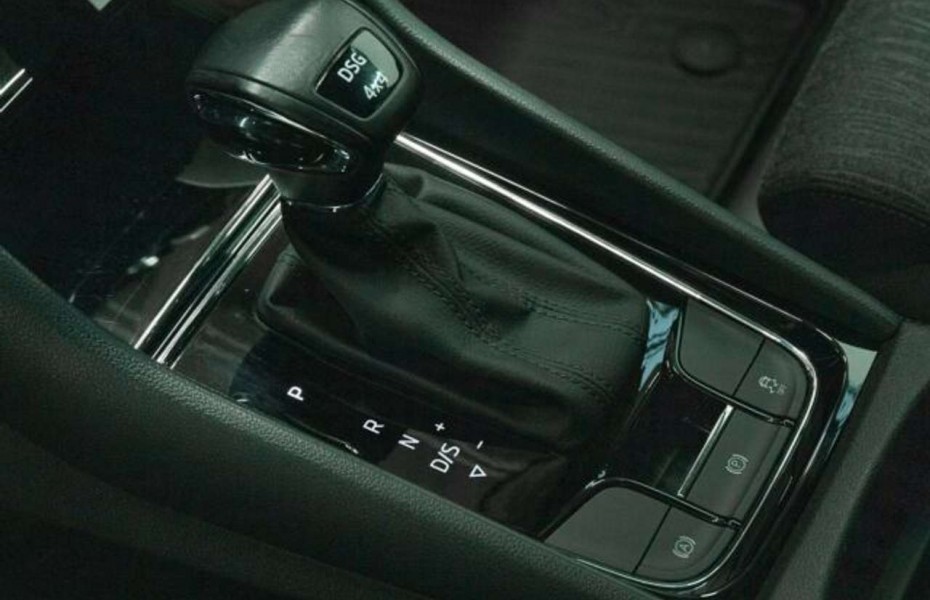 Škoda Kodiaq 2.0 TDI DSG 4x4 STYLE LED NAVI ACC LM18