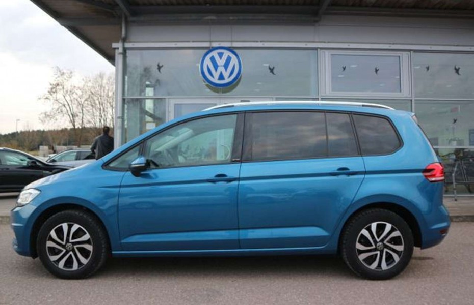 Volkswagen Touran 2.0 TDI DSG 7-SITZER COMFORTLINE NAVI+AHK