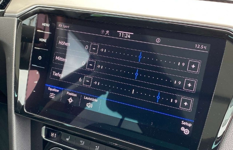 Volkswagen Passat Variant Business 2.0 TDI DSG AHK Navi Pano