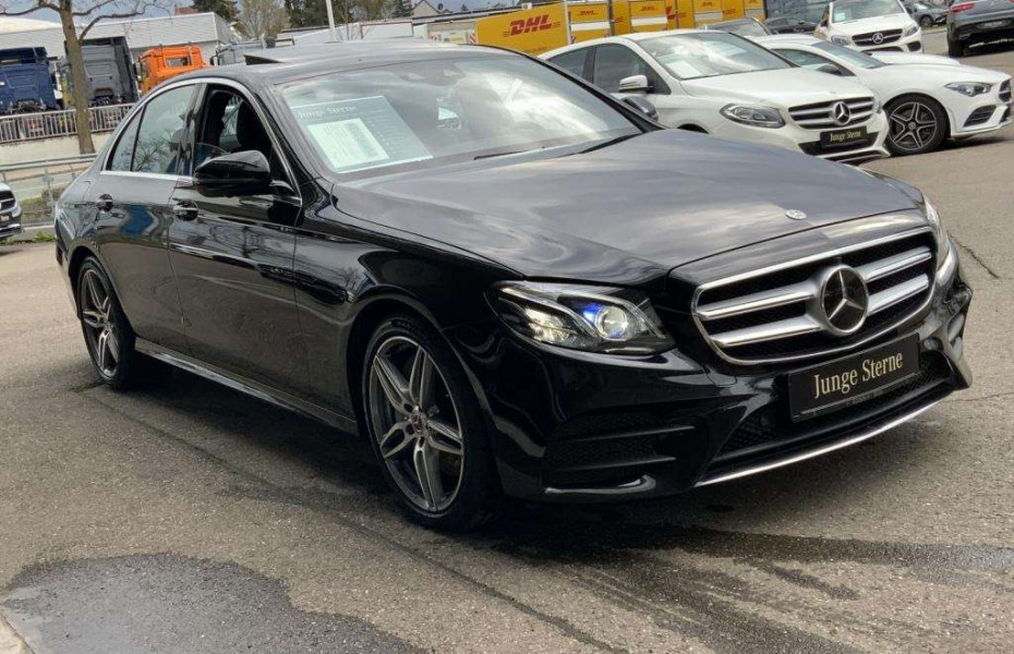 Mercedes-Benz Třídy E 350d AMG,el.SD,360°,Distr.,Widescr.,COM.,DAB,