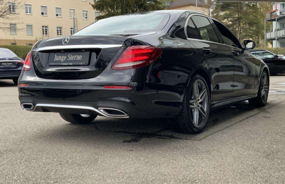 Mercedes-Benz Třídy E 350d AMG,el.SD,360°,Distr.,Widescr.,COM.,DAB,