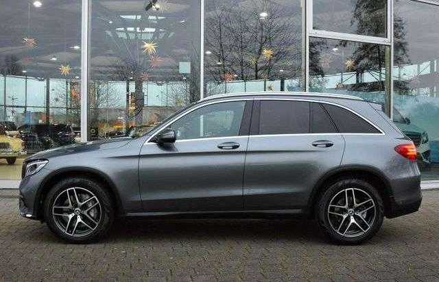 Mercedes-Benz GLC 250d AMG 9G Comand LED ParkPilot