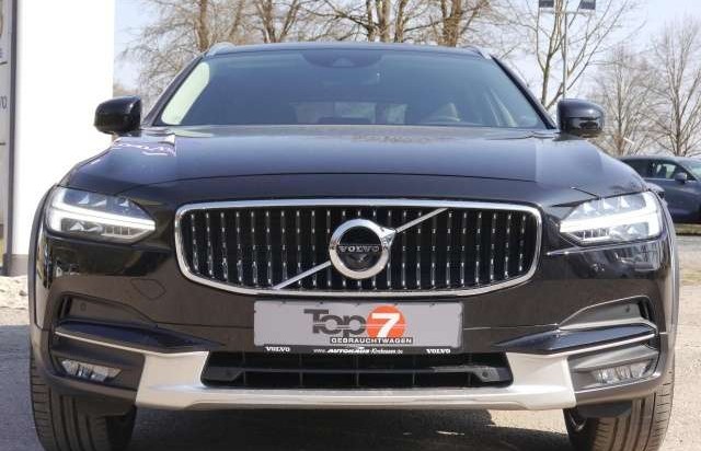 Volvo V90 T5 Pro AWD Automatik Bluetooth