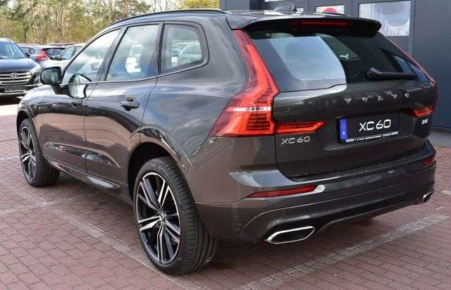 Volvo XC60 B4 D AWD R-Design*STHZG*PANO*RFK*ACC*AHK