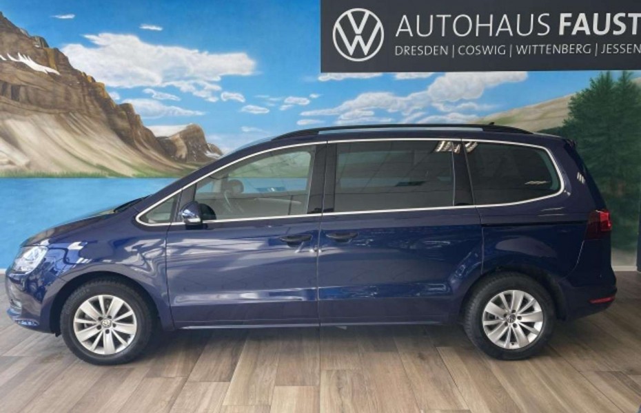 Volkswagen Sharan Comfortline NAVI AHK 7-SITZER BlindSpot