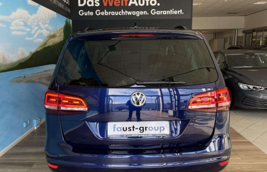Volkswagen Sharan Comfortline NAVI AHK 7-SITZER BlindSpot