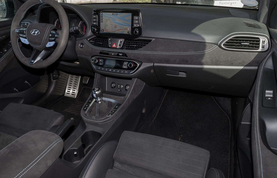 Hyundai i30 N Performance Pano Navi Klappe LM19