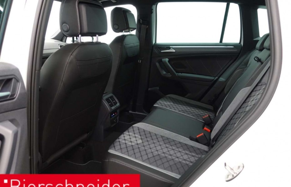 Volkswagen Tiguan 2.0 TSI DSG 4Mo. R-Line DIGITAL COCKPIT MATRIX 19