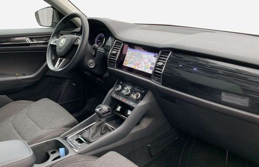 Škoda Kodiaq 2.0 TDI 4x4 DSG Style 7 Sitze *NaviLEDPDC*