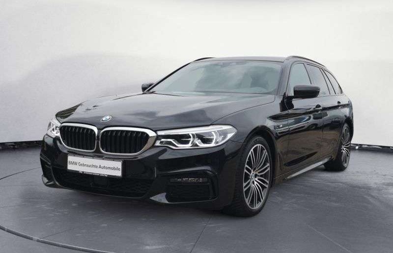 BMW Řada 5 d xDrive Touring M Sportpaket Innovationsp.