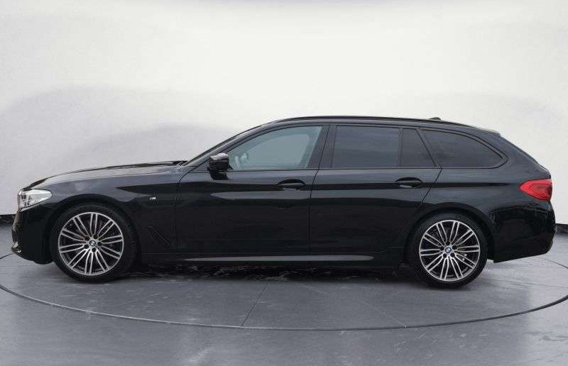 BMW Řada 5 d xDrive Touring M Sportpaket Innovationsp.