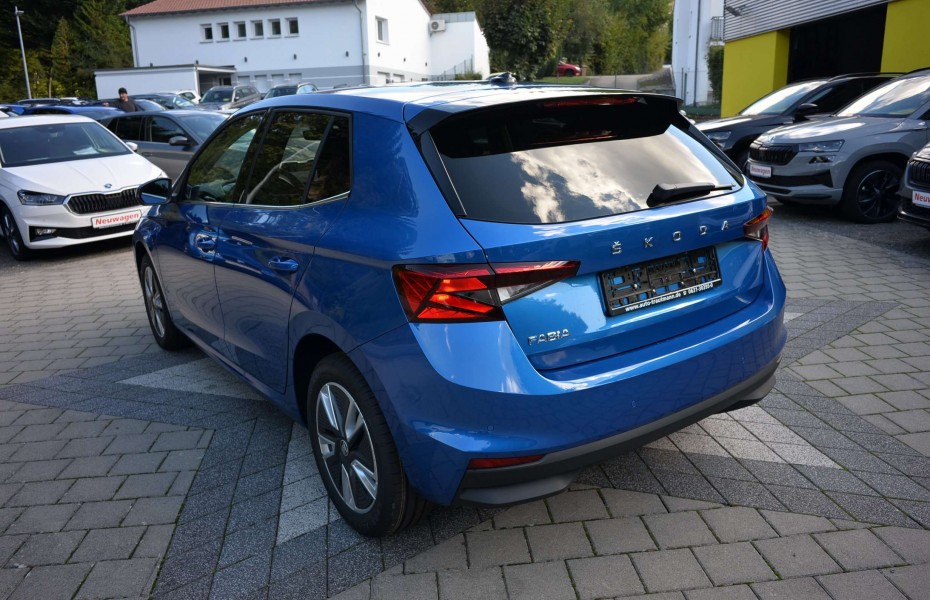 Škoda Fabia 1.5l TSI 150 DSG STYLE 5JGAR+NAVI AMUNDSEN