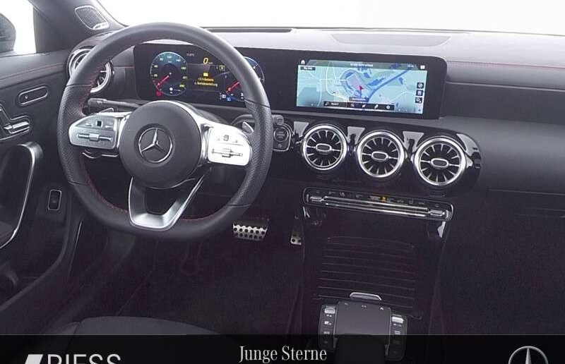 Mercedes-Benz CLA 220d 4M Cp AMG Pano LED Distronic 360°Kamer