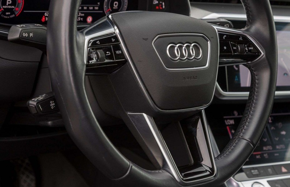 Audi A6 40 TDI SPORT PANO ASSIST AHK KAMERA