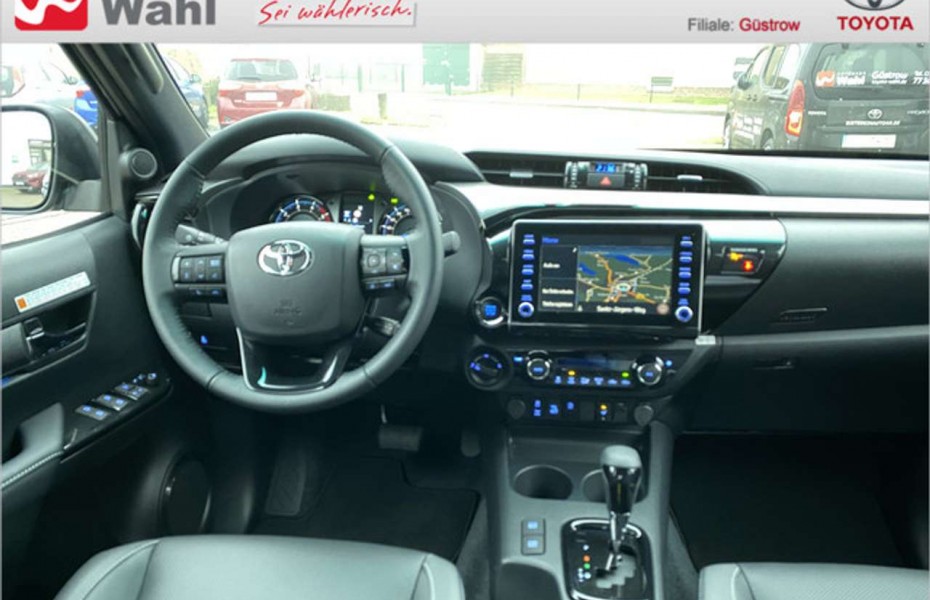 Toyota Hilux 2.8 D4-D 4x4 Double Cab Invincible 12 Monate ab Be