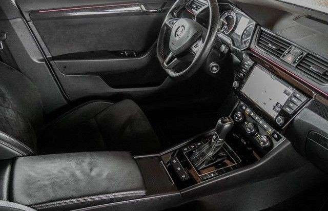 Škoda Superb Combi 2.0TDI DSG Sportline Navi Tažné