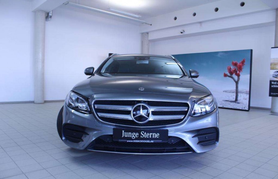 Mercedes-Benz Třídy E 400d 4M AMG-Line/AVANTGARDE+Standhz+DISTRONIC