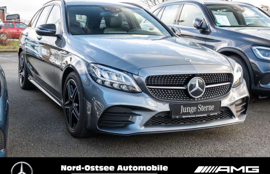 Mercedes-Benz Třídy C d T AMG Night Edition AHK Distronic