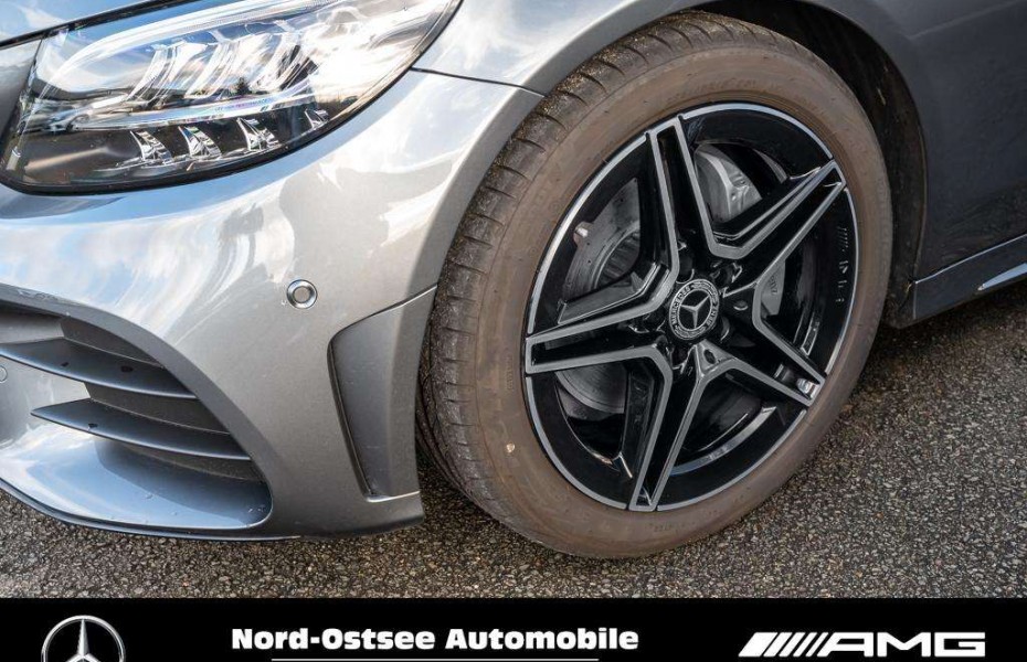 Mercedes-Benz Třídy C d T AMG Night Edition AHK Distronic