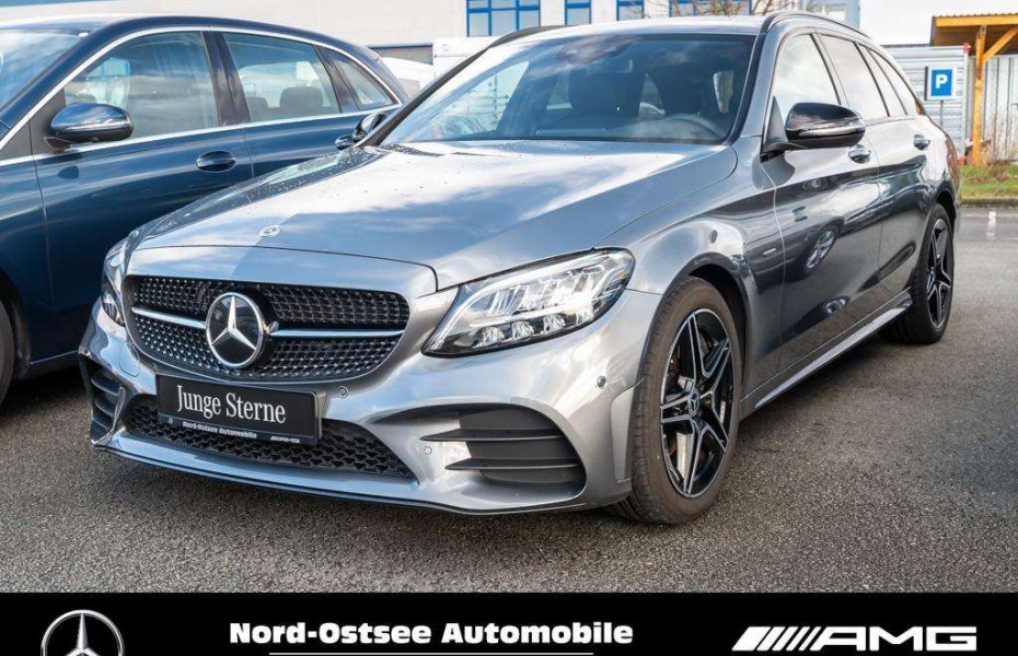 Mercedes-Benz Třídy C d T AMG Night Edition AHK Distronic