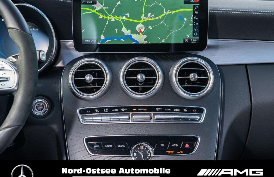Mercedes-Benz Třídy C d T AMG Night Edition AHK Distronic