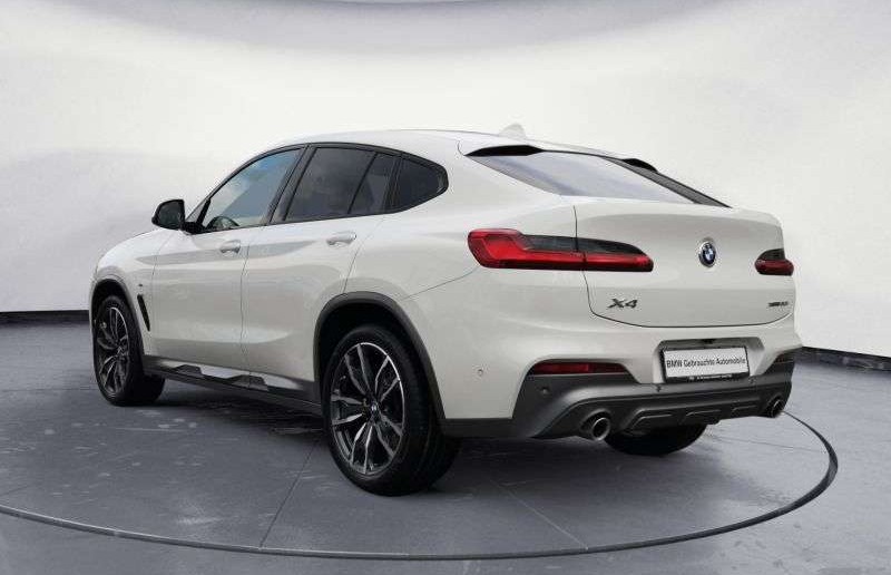 BMW X4 xDrive30i AT M Sport X Panorama Abstandstempo