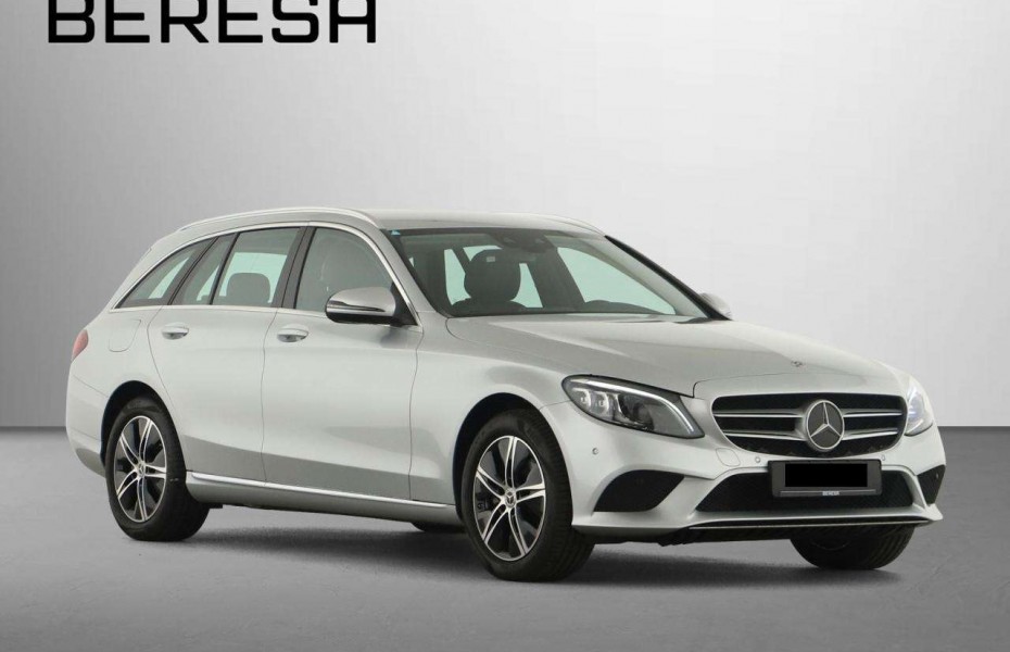 Mercedes-Benz Třídy C d 4M T Avantgarde Kamera Comand LED SHZ