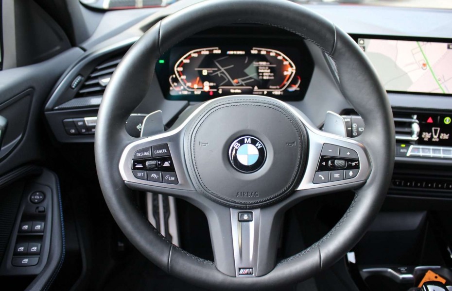 BMW Řada 1 M135i xDrive LIVE COCKPIT-DAB-HEAD UP-LED-M SPORTS