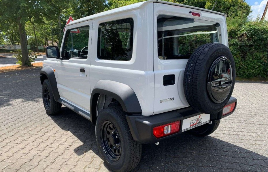 Suzuki Jimny JIMNY 1.5 COMFORT SITZHZG KLIMA TEMPO DEUTSCH !!