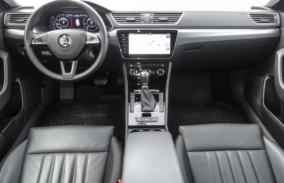 Škoda Superb Combi 2.0 TDI Pr Edition 4X4 *ACC *AHK *XENON * N