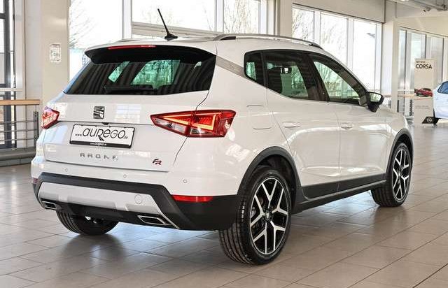 SEAT Arona 1.5 FR+LED+SHZ+TWA+NAVI+PDC+KAMERA+BT+