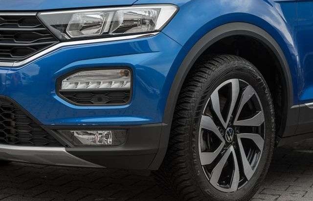 Volkswagen T-Roc 2.0 TDI DSG ACTIVE NAVI SHZ CLIMATRONIC PD