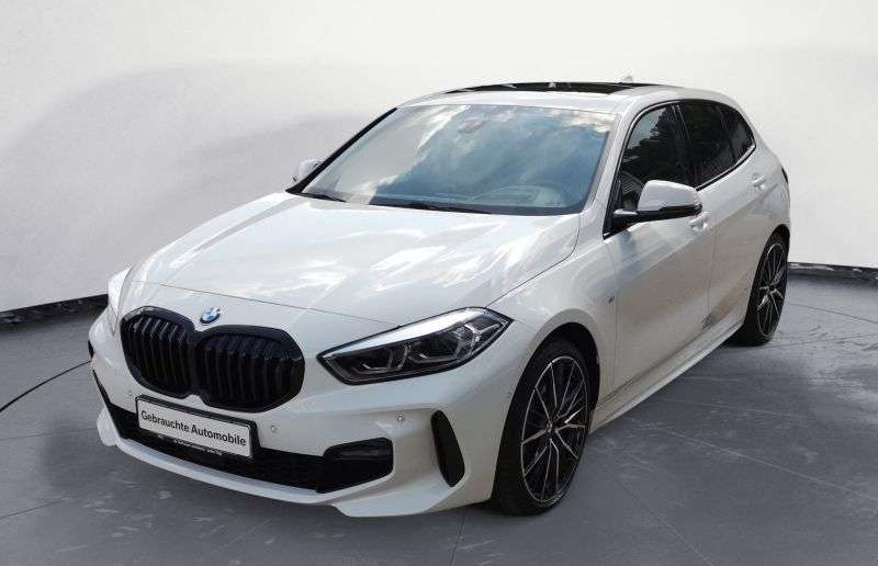 BMW Řada 1 d xDrive M Sport Navi Leder Tempom.aktiv Pano