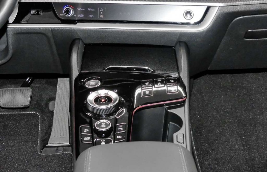Kia Sportage Spirit 4WD 1.6 CRDi Mild Hybrid  Leder