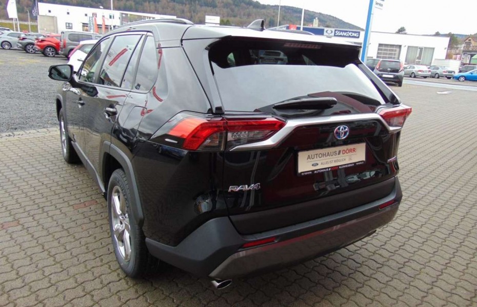 Toyota RAV4 2.5 4x2 Hybrid Team Deutschland (XA5)