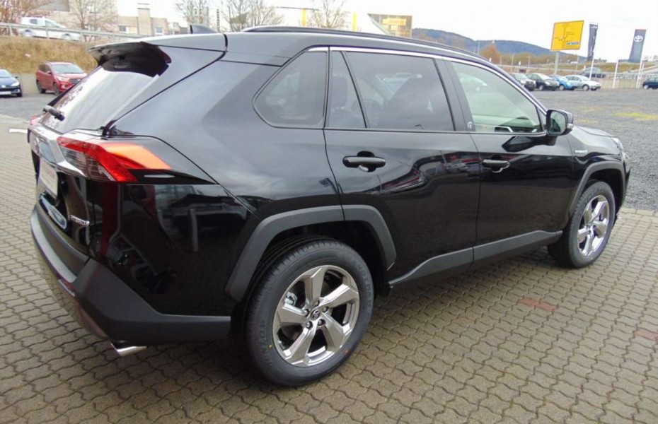 Toyota RAV4 2.5 4x2 Hybrid Team Deutschland (XA5)