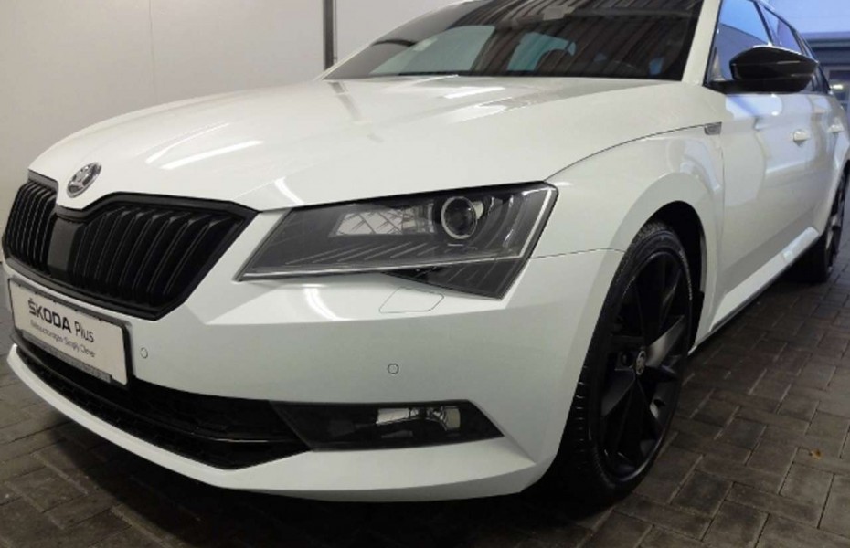 Škoda Superb Combi 2.0 TDI DSG SportLine PANO NAVI