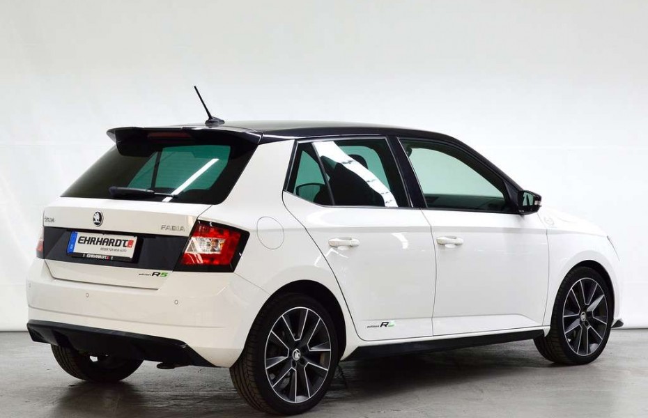 Škoda Fabia 1.4 TSI DSG Monte Carlo NAVI ACC PDC KAMERA SHZ...