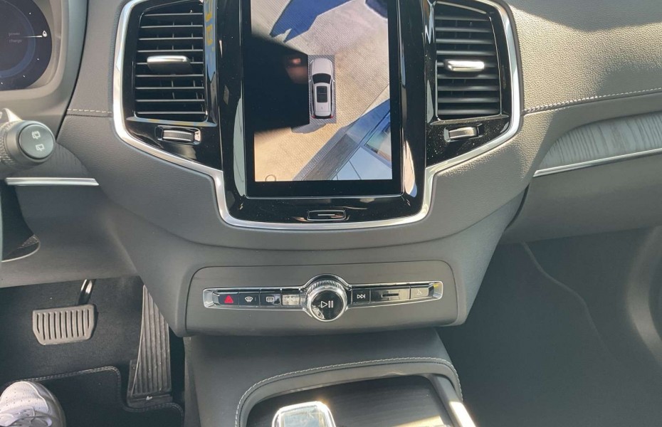 Volvo XC90 Recharge T8 AWD Plug-in Hybrid Plus Bright RUN OUT