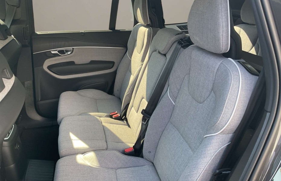 Volvo XC90 Recharge T8 AWD Plug-in Hybrid Plus Bright RUN OUT