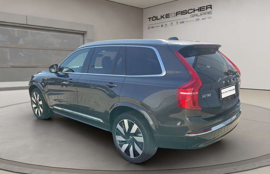 Volvo XC90 Recharge T8 AWD Plug-in Hybrid Plus Bright RUN OUT
