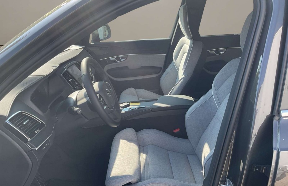 Volvo XC90 Recharge T8 AWD Plug-in Hybrid Plus Bright RUN OUT