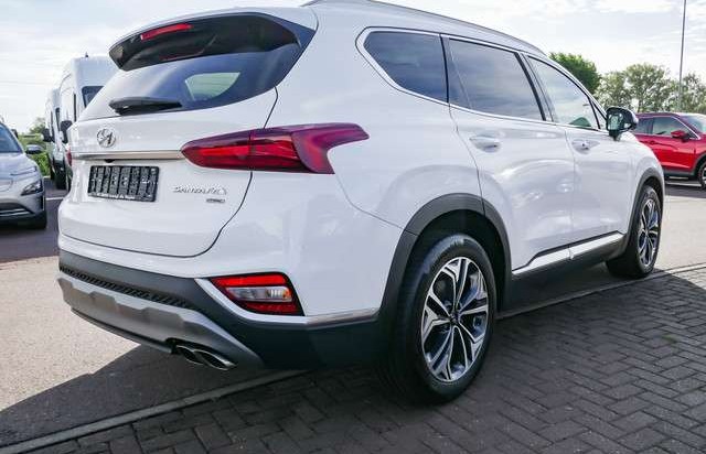 Hyundai Santa Fe 2.2 Premium 4WD PANORAMA 8-FACH LEDER LED